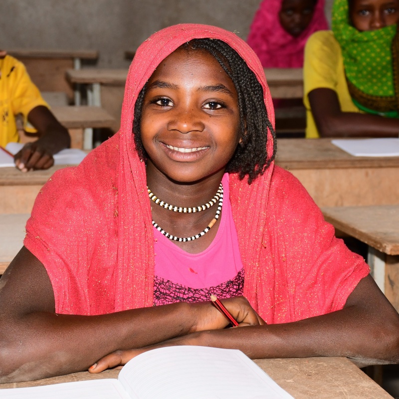 A radiant smile of a 10-year-old girl. Rekia is smart and resilient with high hopes for a better future in her new school. Credit: UNICEF Eritrea/Guiussepi
