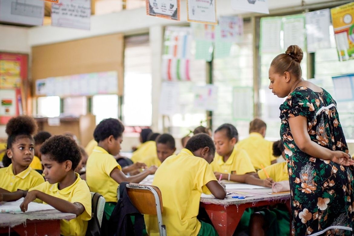 A teacher and her students in class at the FresWota School in Vanuatu. Credit: GPE/Arlene Bax